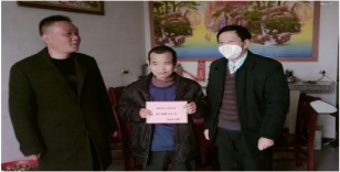 过湾党支部全体党员及企业职工为患病职工靳宗银爱心捐款_副本2